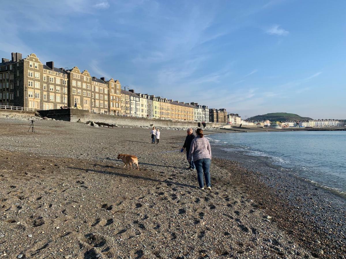 Celtic Bay Guest House Aberystwyth Buitenkant foto